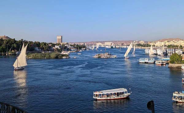 Crucero por el Nilo de 3 noches de Asuán a Lúxor
